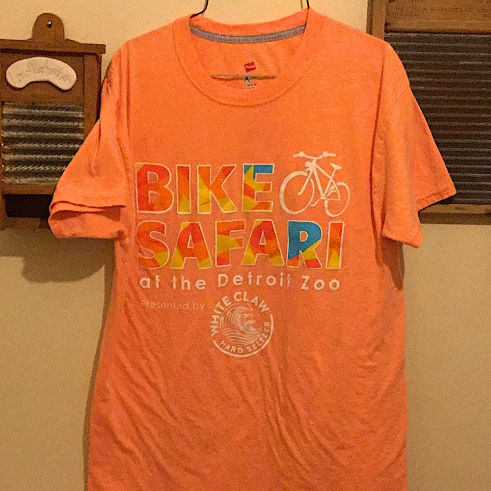 HanesXTemp med orange T-shirt DetroitZooBikeSafari Like2 get price drop